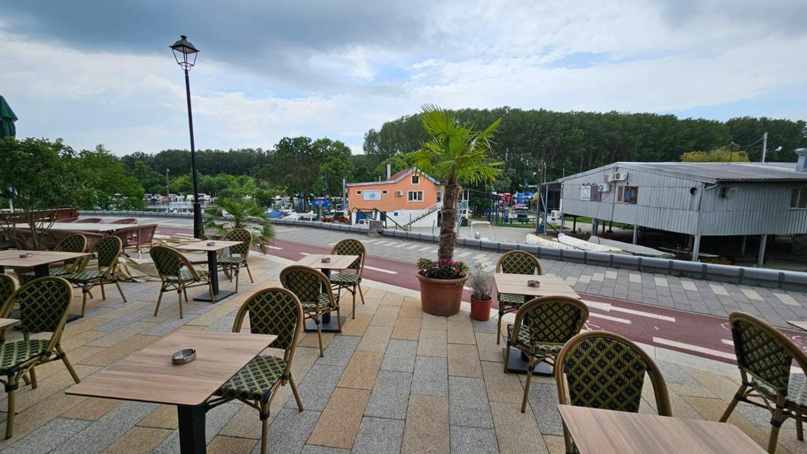 Soul River E Cucina Панчево Экстерьер фото